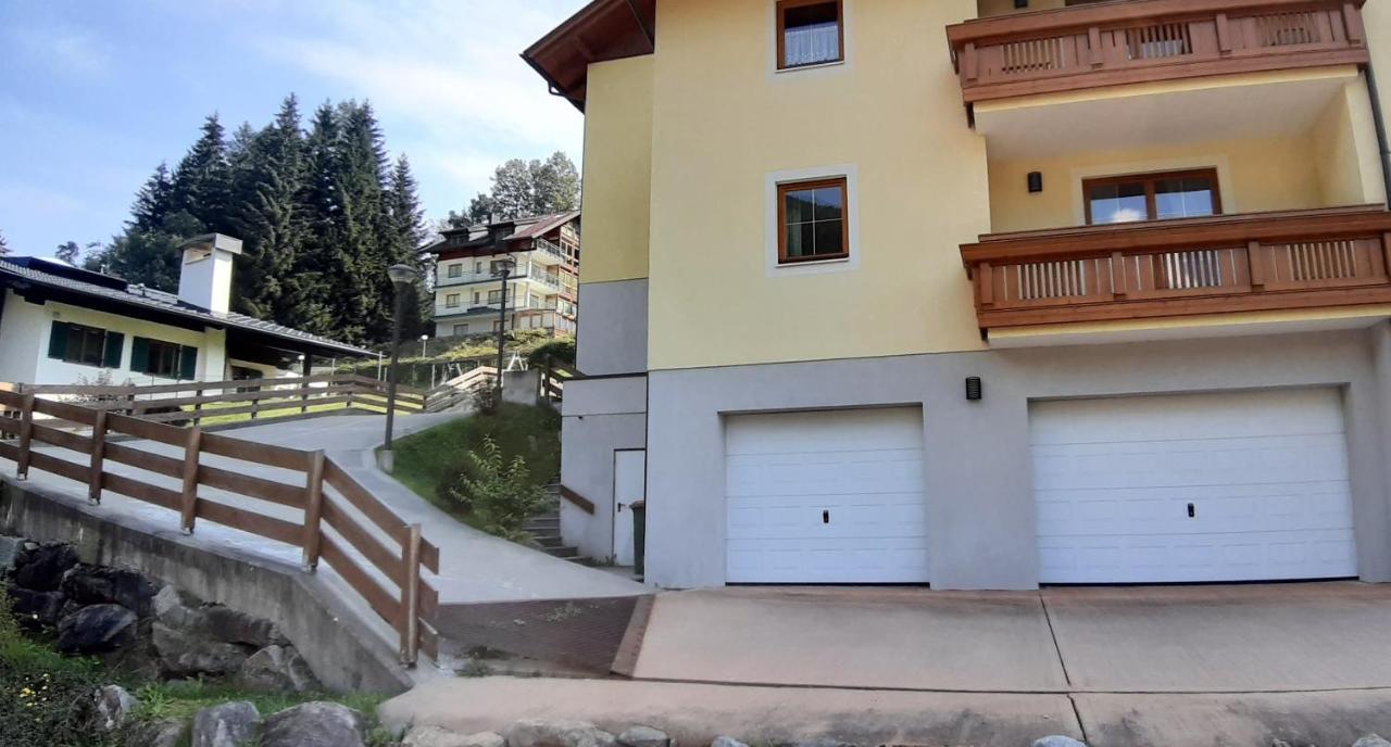 Apartamento Haus Martina By Isa Agentur Bad Kleinkirchheim Exterior foto